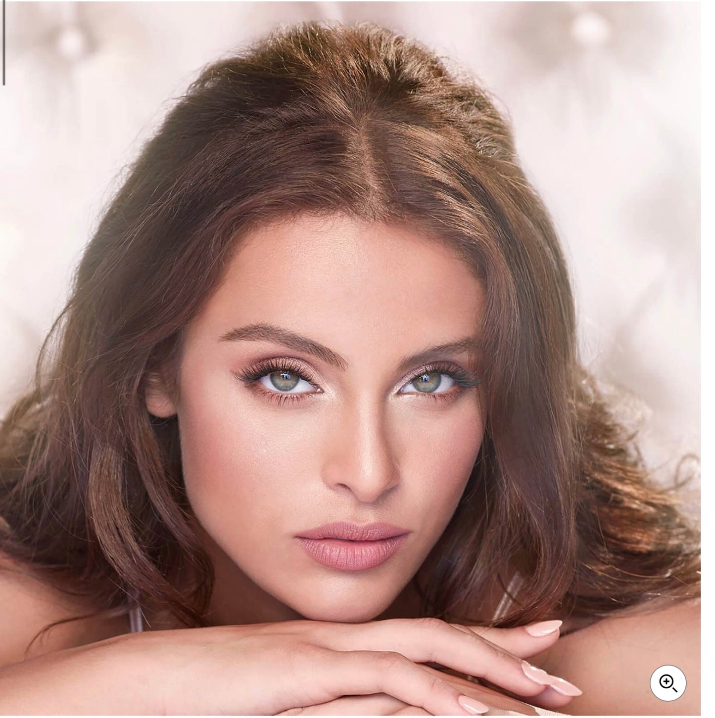 CHARLOTTE TILBURY THE PILLOW TALK LOOK light