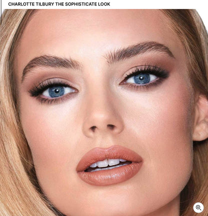 شارلوت تيلبوري - المظهر المتطور - الضوء 