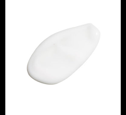 فيتامين سي المركز 23% + كرات الهيالورونيك